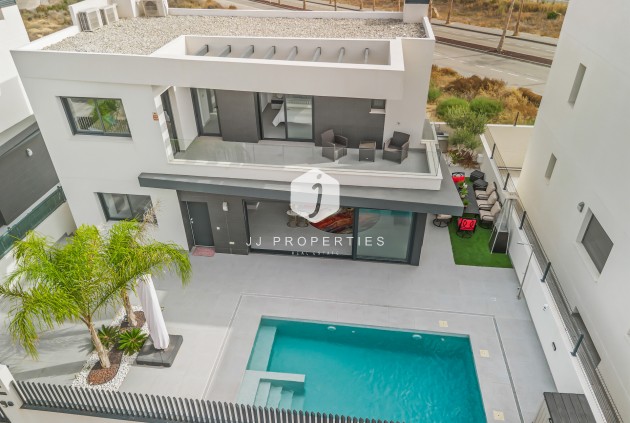 Resale - Villa -
Algorfa - Inland