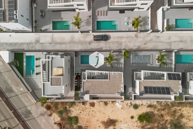 Resale - Villa -
Algorfa - Inland