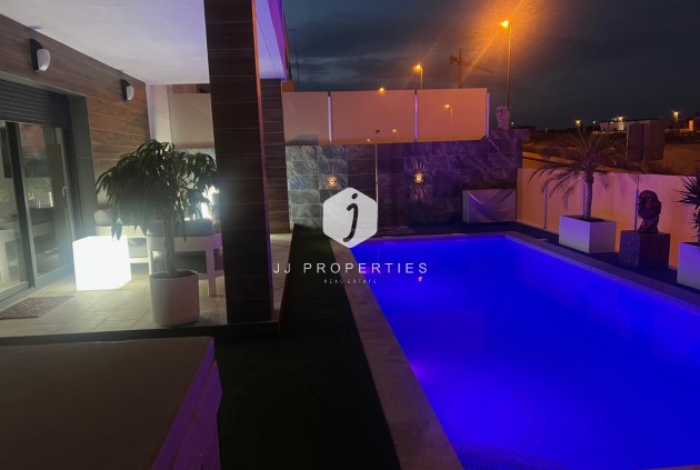 Resale - Villa -
Los Montesinos - Costa Blanca