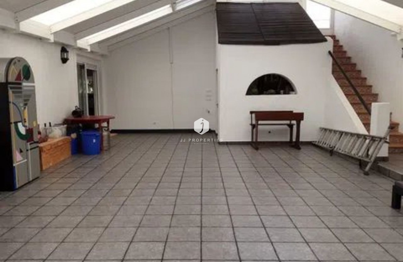 Resale - Villa -
San Miguel de Salinas - Inland