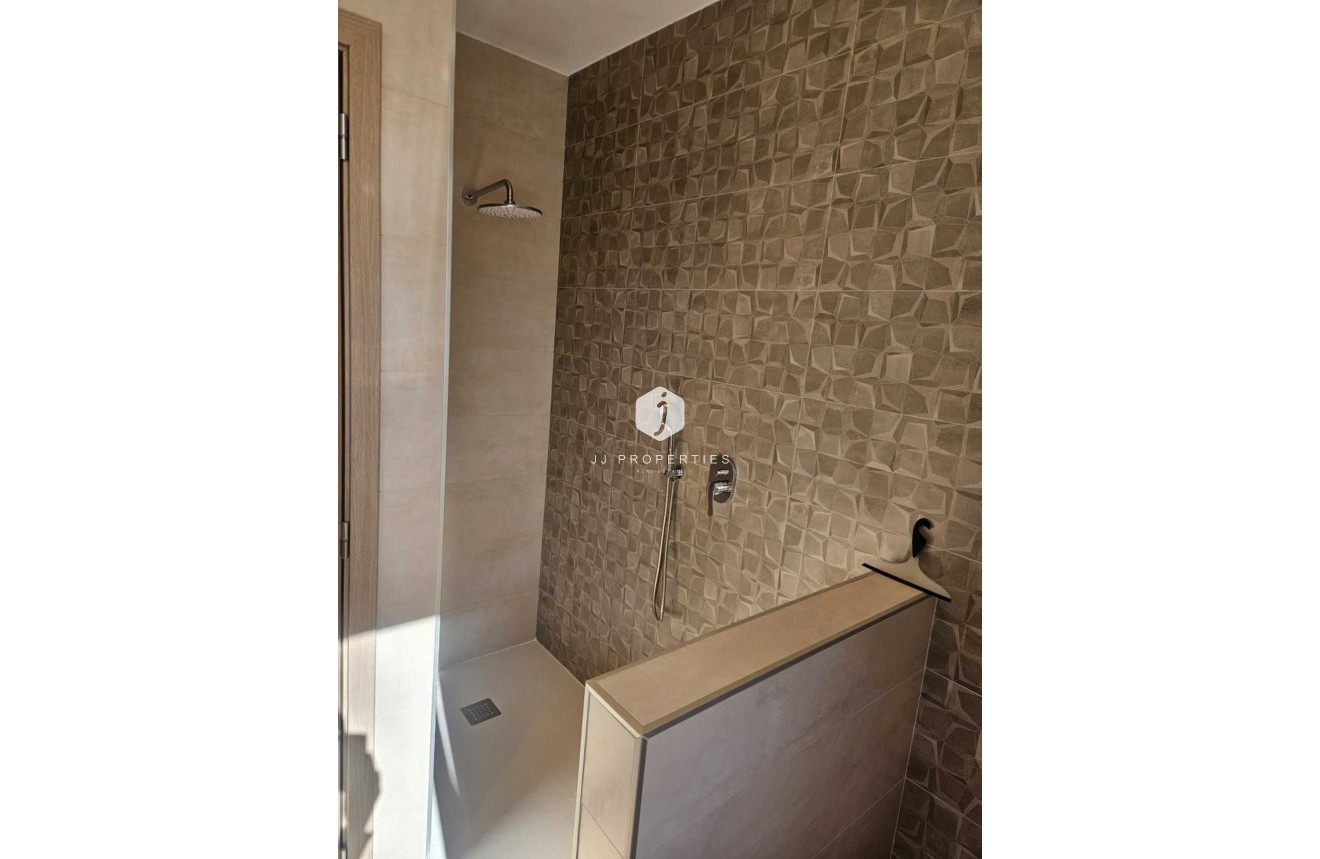 Resale - Villa -
Torrevieja - Costa Blanca