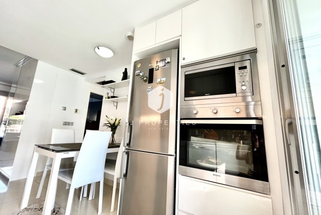 Segunda mano - Apartamento / piso -
Punta Prima - Costa Blanca