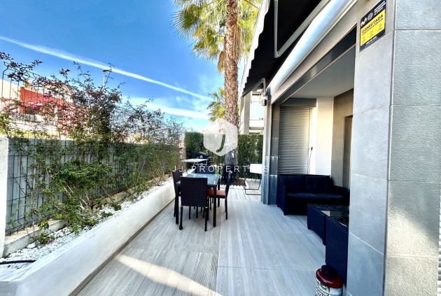 Segunda mano - Apartamento / piso -
Punta Prima - Costa Blanca