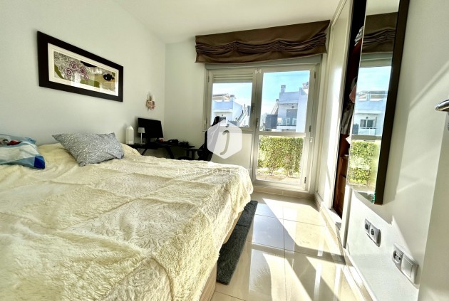 Segunda mano - Apartamento / piso -
Punta Prima - Costa Blanca