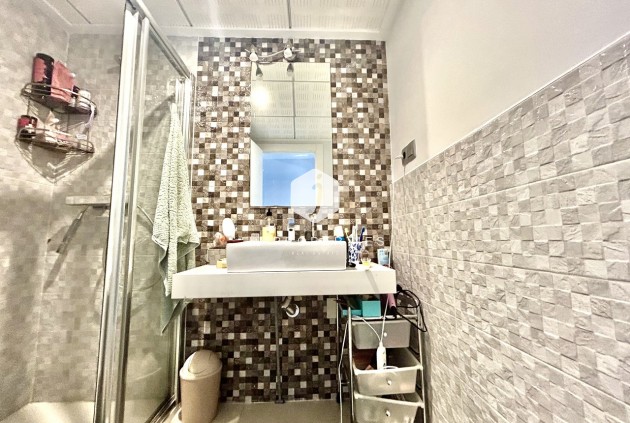 Segunda mano - Apartamento / piso -
Punta Prima - Costa Blanca