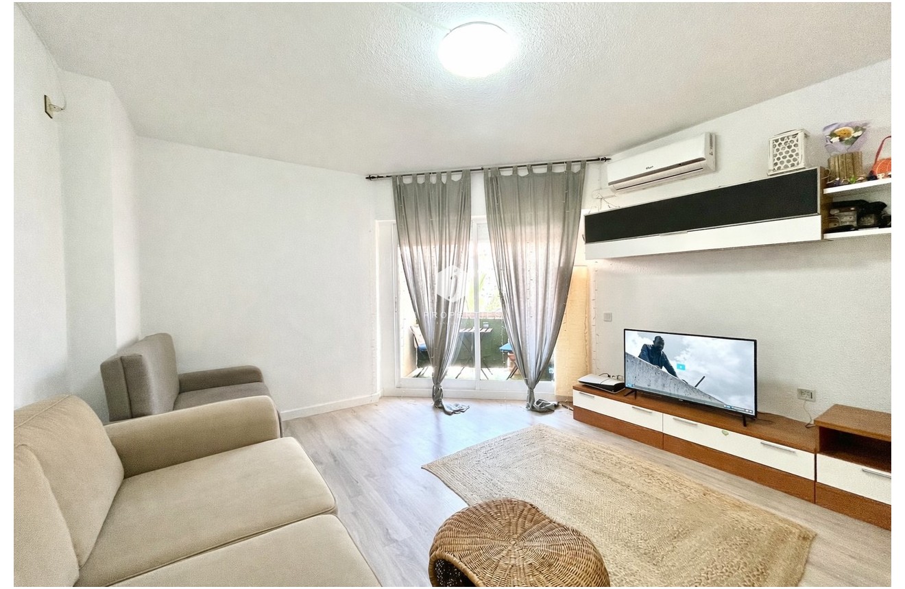 D'occasion - Appartement -
Torrevieja - Costa Blanca