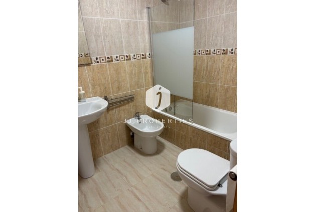 Aus zweiter Hand - Wohnung -
San Miguel de Salinas - Costa Blanca