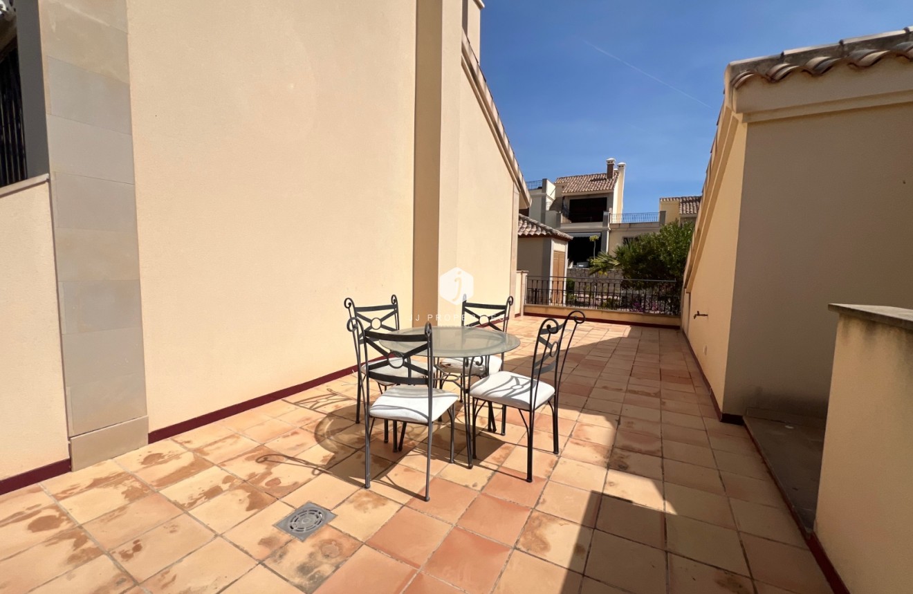 Z drugiej ręki - Bungalow -
Algorfa - Inland