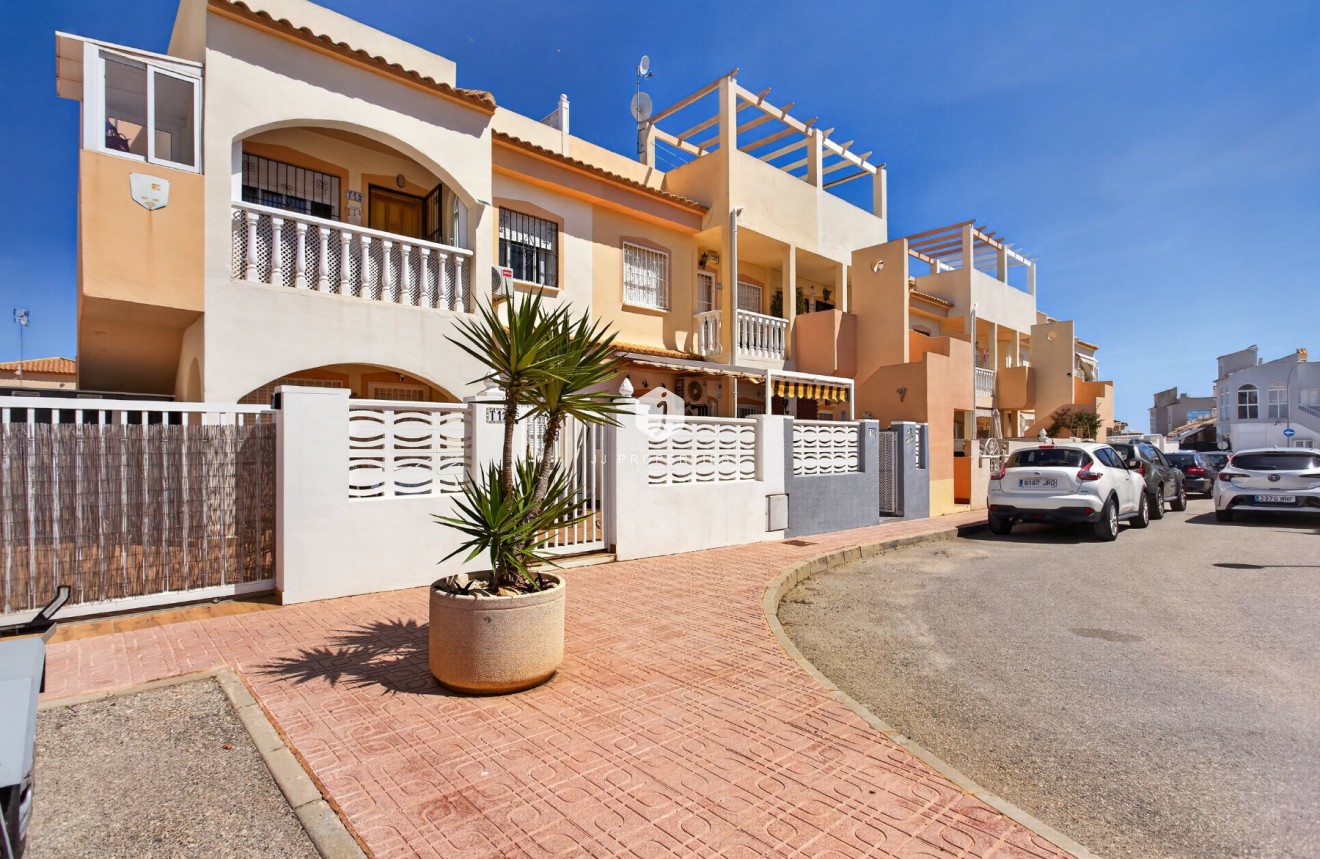 Segunda mano - Apartamento / piso -
Orihuela Costa - Costa Blanca