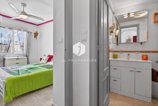 Segunda mano - Apartamento / piso -
Orihuela Costa - Costa Blanca