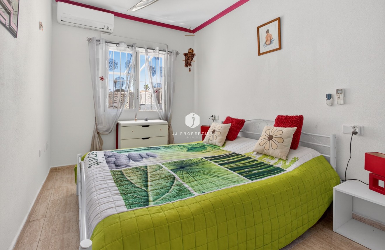 Segunda mano - Apartamento / piso -
Orihuela Costa - Costa Blanca