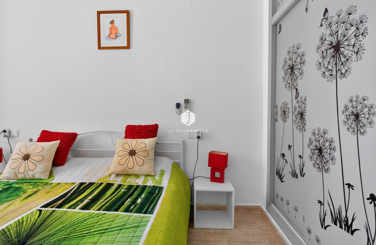 Segunda mano - Apartamento / piso -
Orihuela Costa - Costa Blanca