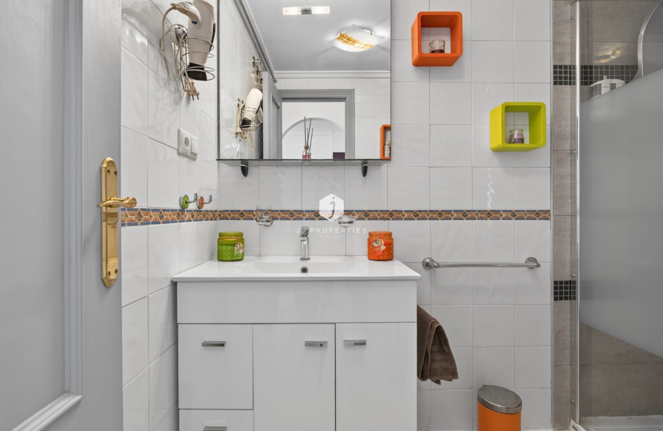 Segunda mano - Apartamento / piso -
Orihuela Costa - Costa Blanca