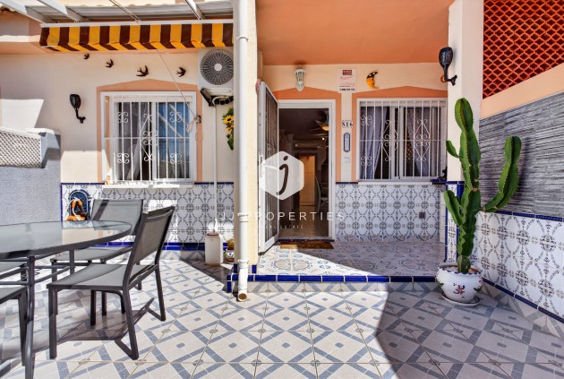 Segunda mano - Apartamento / piso -
Orihuela Costa - Costa Blanca