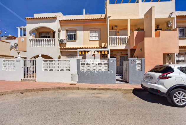 Segunda mano - Apartamento / piso -
Orihuela Costa - Costa Blanca
