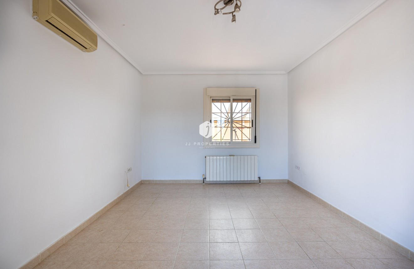 Segunda mano - Villa -
Benijofar - Costa Blanca