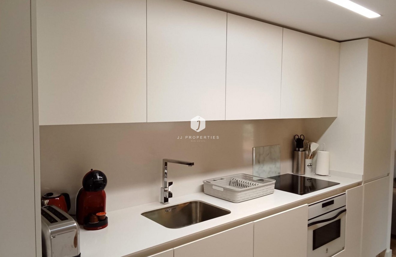 Resale - Apartment / flat -
Torrevieja - Punta prima