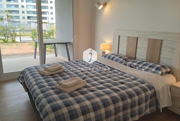 Resale - Apartment / flat -
Torrevieja - Punta prima