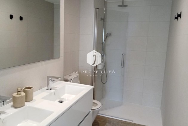 Resale - Apartment / flat -
Torrevieja - Punta prima