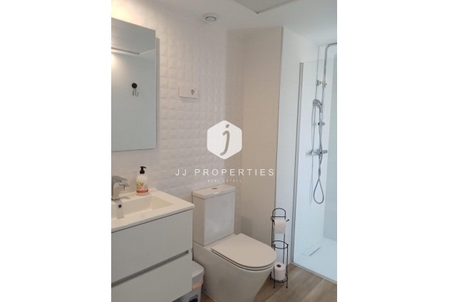 Resale - Apartment / flat -
Torrevieja - Punta prima