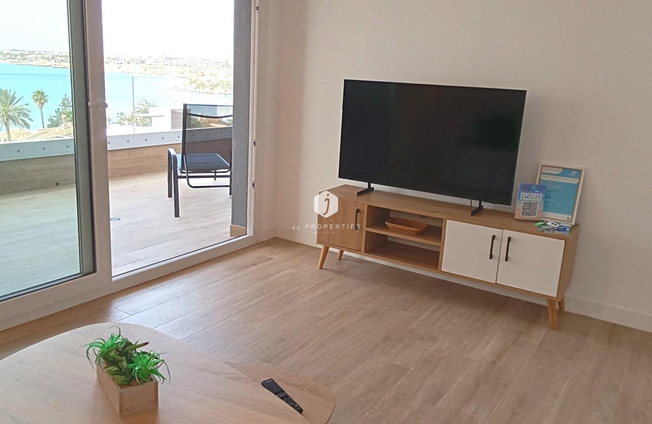 Resale - Apartment / flat -
Torrevieja - Punta prima