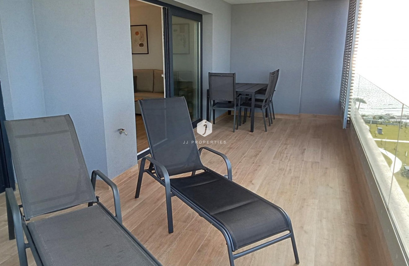 Resale - Apartment / flat -
Torrevieja - Punta prima