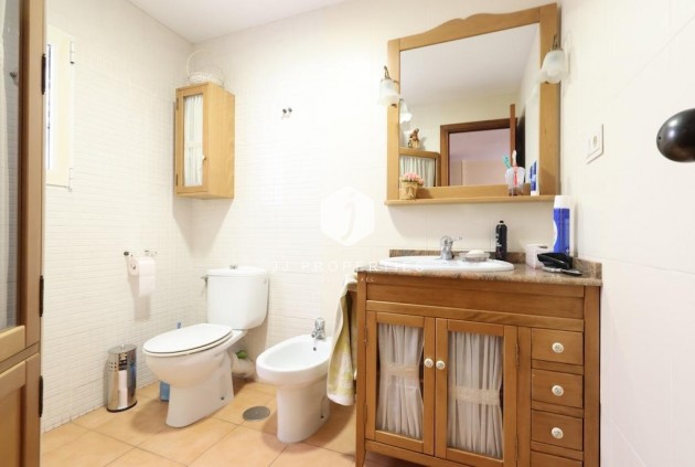 Resale - Apartment / flat -
Torrevieja - Costa Blanca