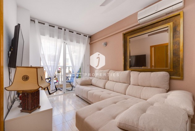 Resale - Apartment / flat -
Torrevieja - Estacion de autobuses