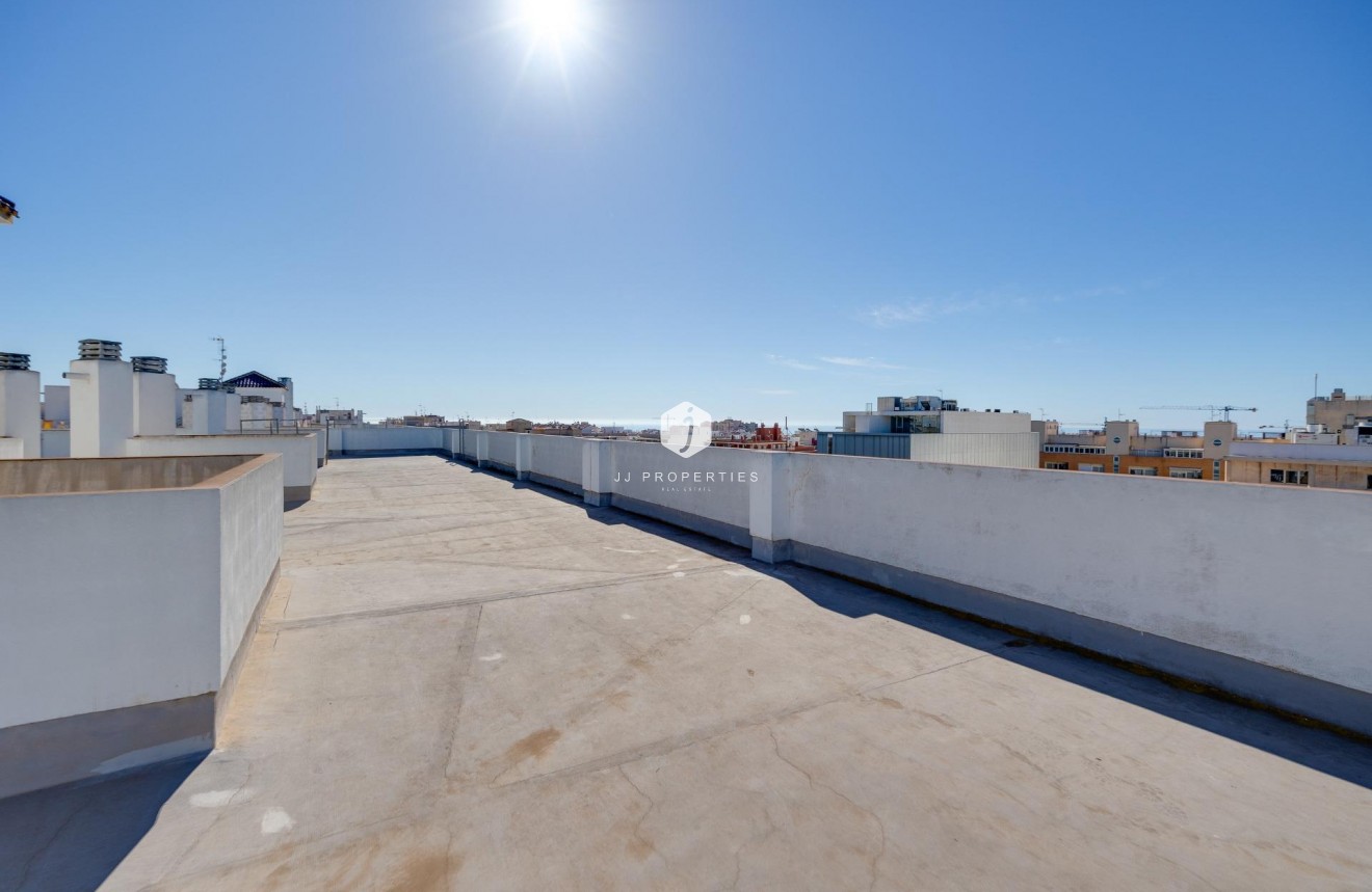Resale - Apartment / flat -
Torrevieja - Estacion de autobuses