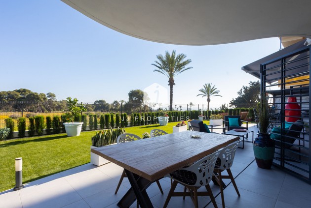 Resale - Apartment / flat -
Torrevieja - Costa Blanca