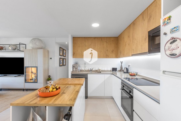 Resale - Apartment / flat -
Torrevieja - Costa Blanca