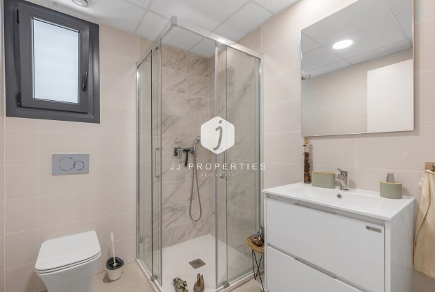 Resale - Apartment / flat -
Torrevieja - Costa Blanca