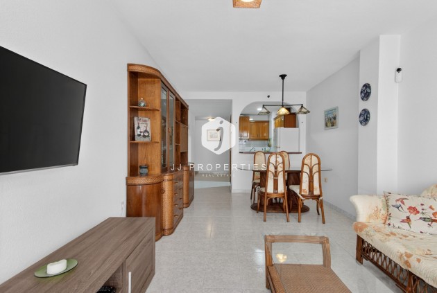 Wynajem długoterminowy - Mieszkanie w bloku -
Torrevieja - Playa del cura