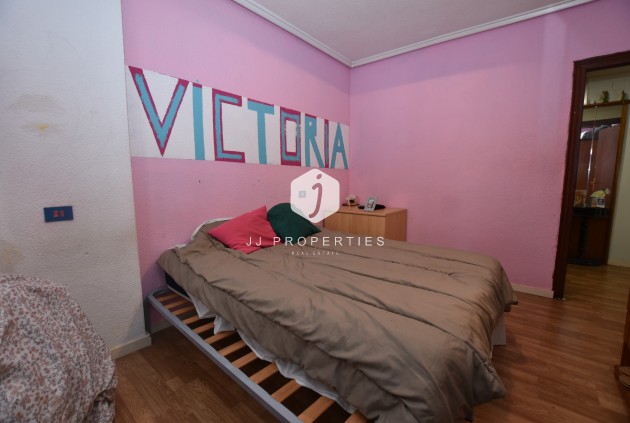 Resale - Apartment / flat -
Torrevieja - Costa Blanca