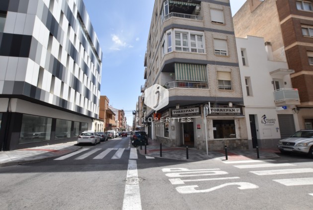 Resale - Apartment / flat -
Torrevieja - Costa Blanca