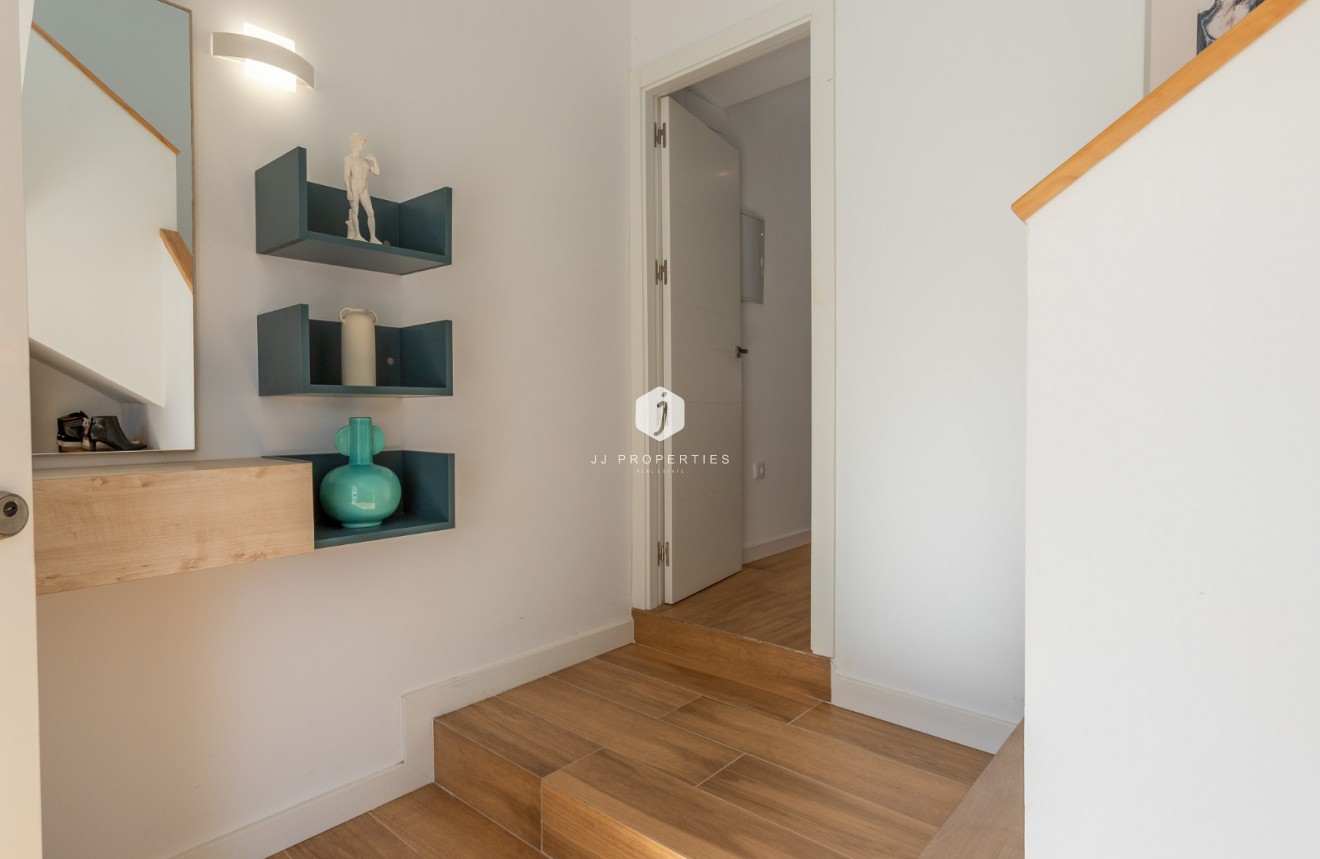 Z drugiej ręki - Villa -
Los Balcones - Costa Blanca