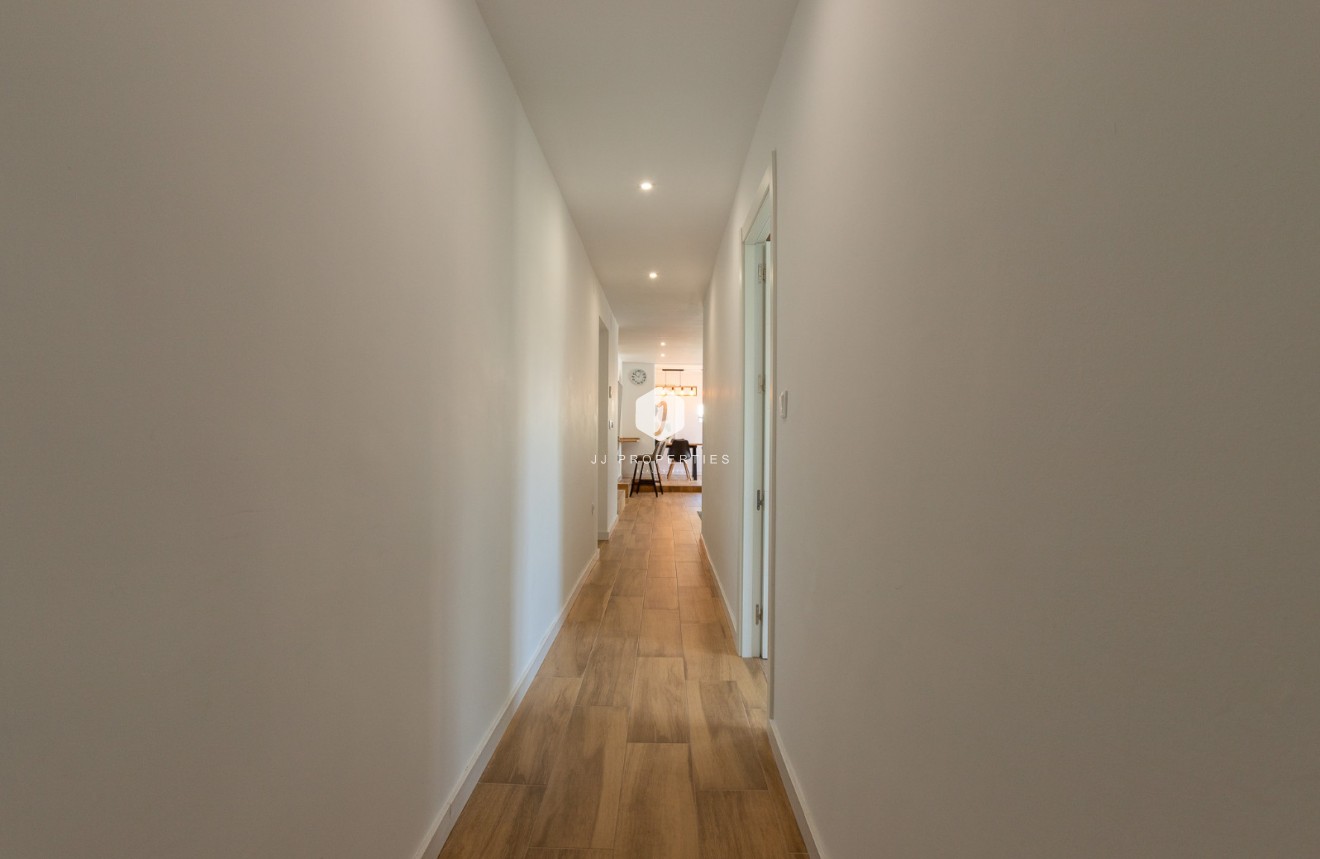 Z drugiej ręki - Villa -
Los Balcones - Costa Blanca