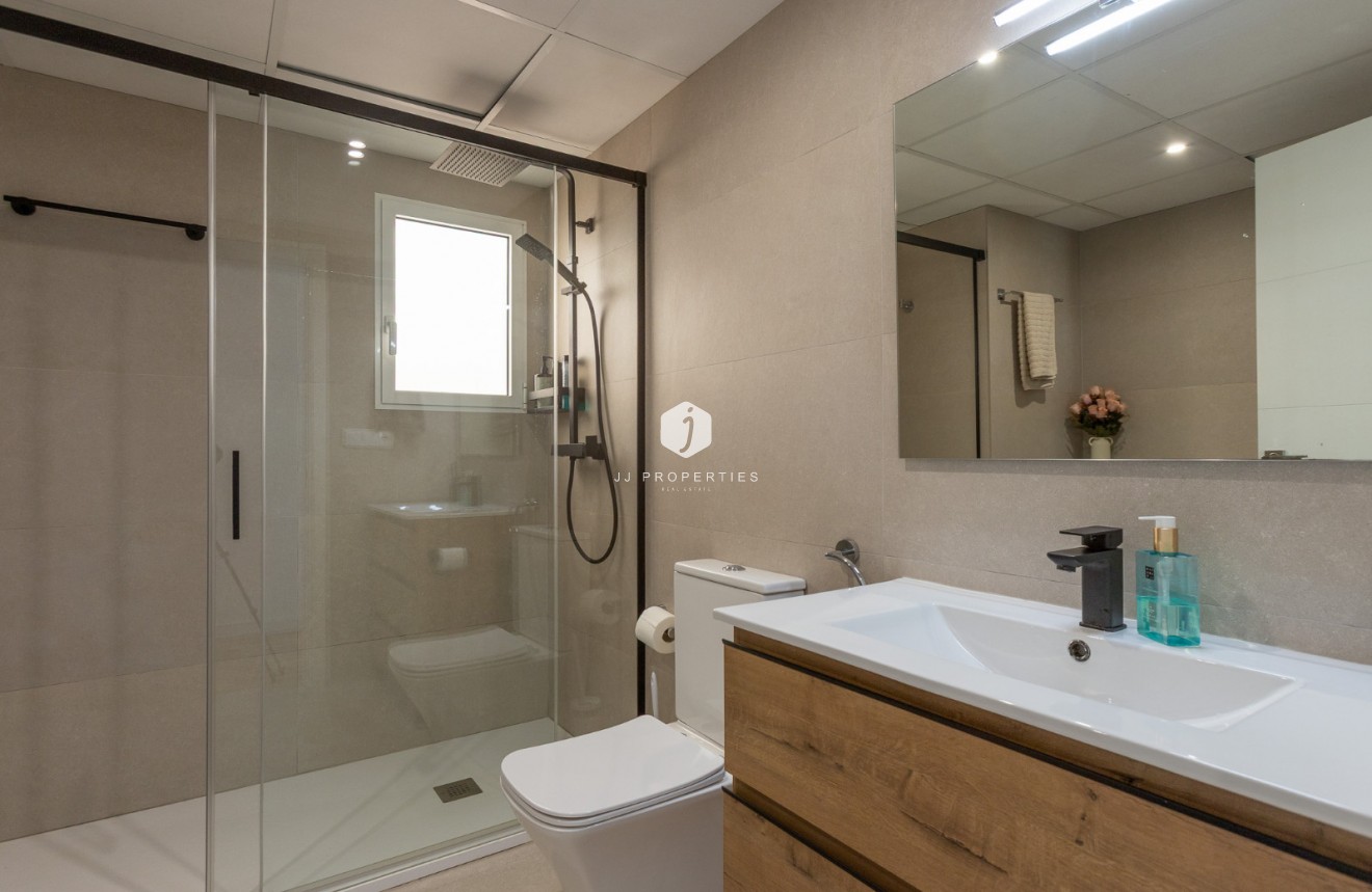 Z drugiej ręki - Villa -
Los Balcones - Costa Blanca