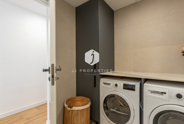 Z drugiej ręki - Villa -
Los Balcones - Costa Blanca