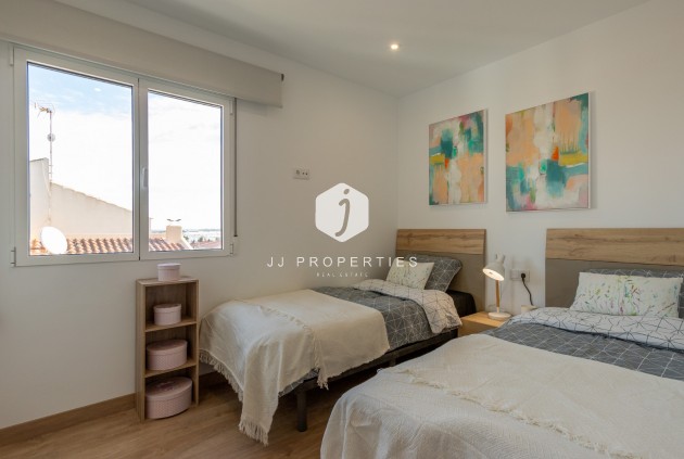 Z drugiej ręki - Villa -
Los Balcones - Costa Blanca