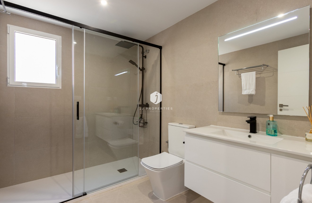 Z drugiej ręki - Villa -
Los Balcones - Costa Blanca