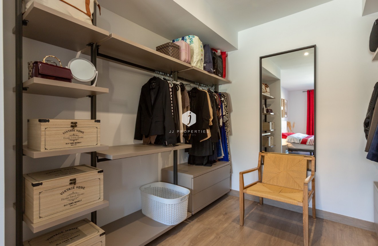 Z drugiej ręki - Villa -
Los Balcones - Costa Blanca