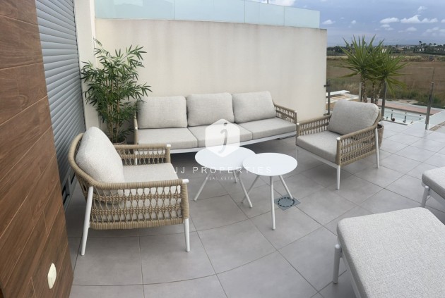 Aus zweiter Hand - Villa -
Daya Vieja - Costa Blanca