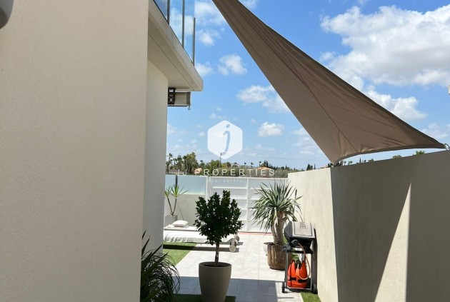 Aus zweiter Hand - Villa -
Daya Vieja - Costa Blanca