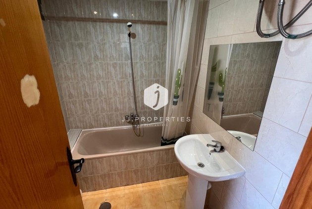 Resale - Apartment / flat -
Torrevieja - Miramar - Torre Del Moro