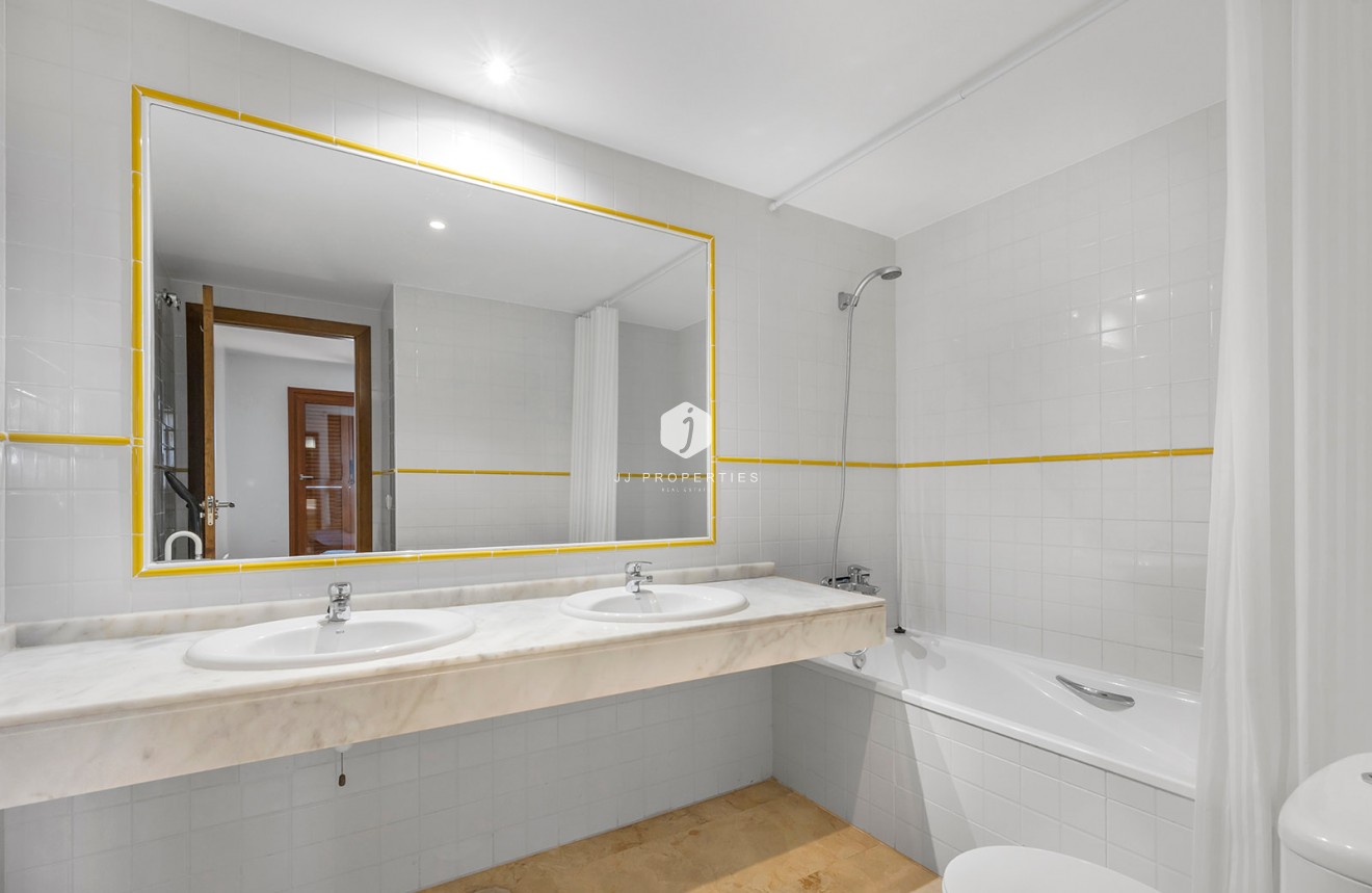 Aus zweiter Hand - Wohnung -
Torrevieja - Costa Blanca