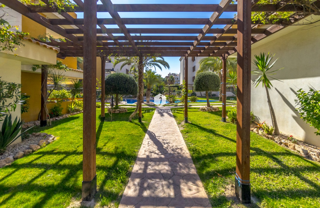 Aus zweiter Hand - Wohnung -
Torrevieja - Costa Blanca