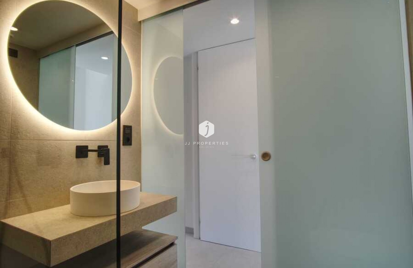 Z drugiej ręki - Mieszkanie w bloku -
Guardamar del Segura - Costa Blanca