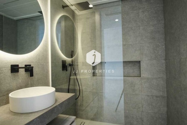 Z drugiej ręki - Mieszkanie w bloku -
Guardamar del Segura - Costa Blanca