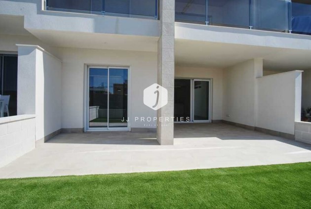 Z drugiej ręki - Mieszkanie w bloku -
Guardamar del Segura - Costa Blanca